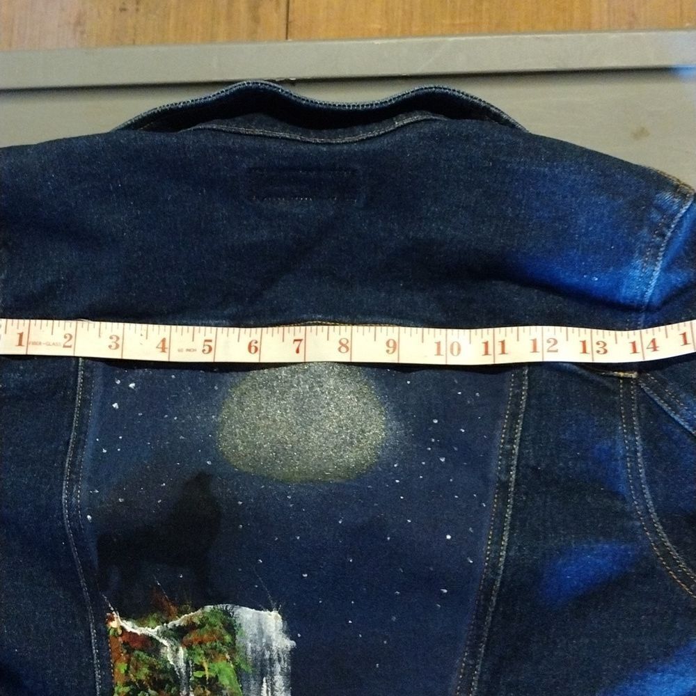Hand painted denim jacket - Picture 7 of 7